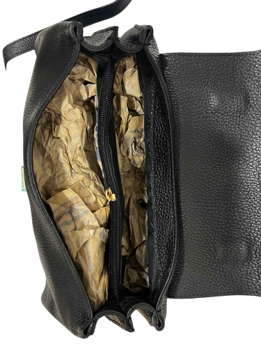 36c25edc-0e25-448f-9a98-2a6a6551a130.jpg