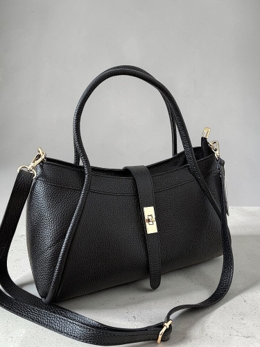Laura-Biaggi-torebka-shopperka-skorzana-czarna (2)-Photoroom.jpeg
